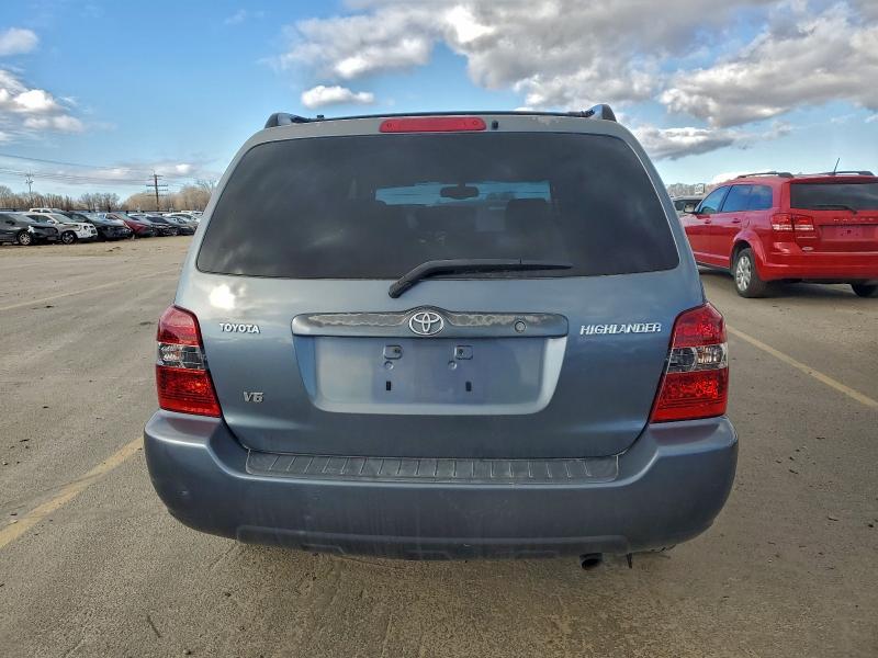 Photo 6 from auction – 2006 TOYOTA HIGHLANDER with VIN JTEDP21A560102897