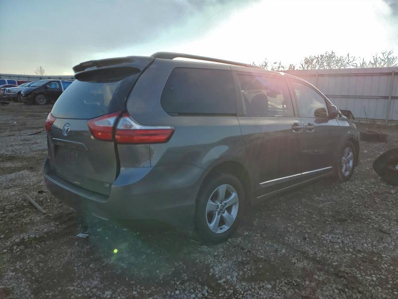 Photo 3 from auction – 2018 TOYOTA SIENNA LE with VIN 5TDKZ3DCXJS947484