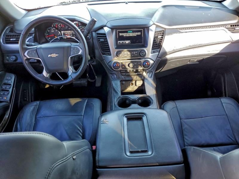 Photo 8 from auction – 2016 CHEVROLET SUBURBAN C with VIN 1GNSCHKC9GR389854