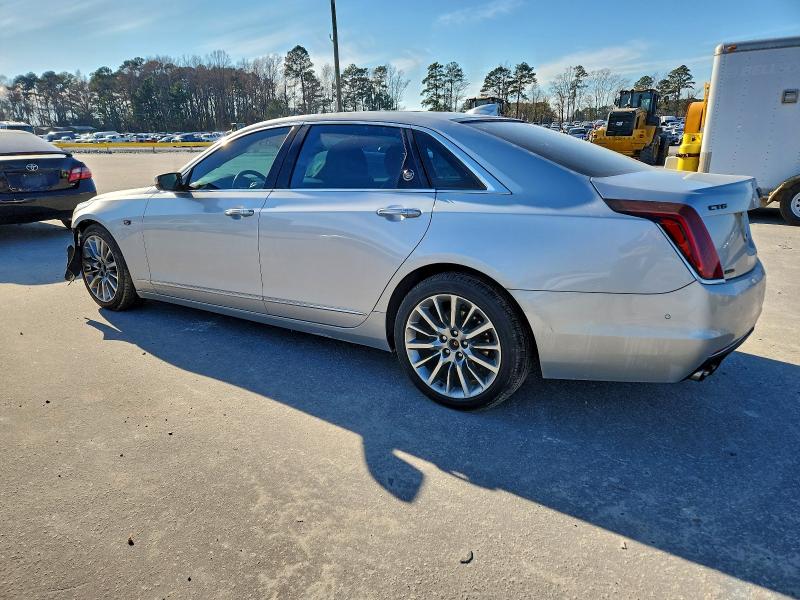 Photo 2 from auction – 2018 CADILLAC CT6 PREMIU with VIN 1G6KF5RS1JU146042