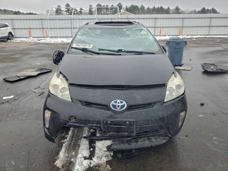 Photo 5 from auction – 2013 TOYOTA PRIUS with VIN JTDKN3DU0D5683125