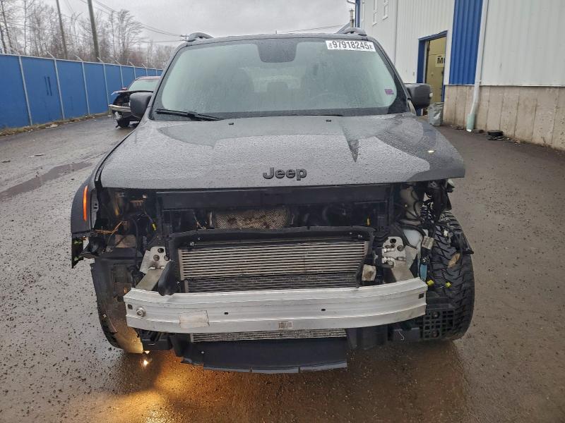Photo 5 from auction – 2017 JEEP RENEGADE L with VIN ZACCJBBB8HPG25577