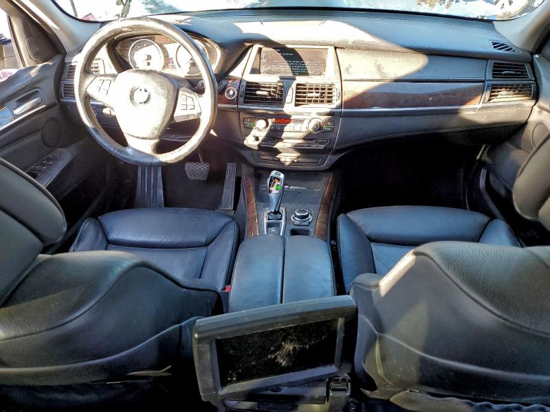 Photo 8 from auction – 2013 BMW X5 XDRIVE3 with VIN 5UXZV4C59D0B15534