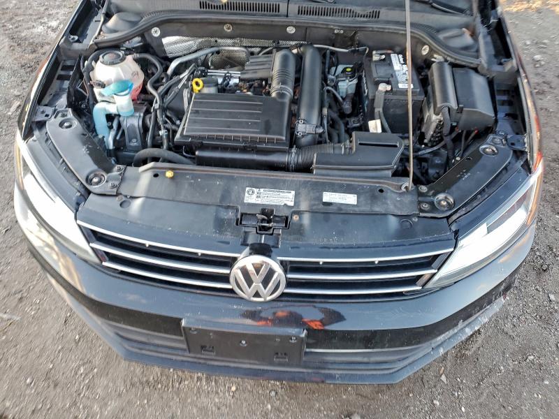 Photo 11 from auction – 2018 VOLKSWAGEN JETTA with VIN 3VW2B7AJ4JM210700
