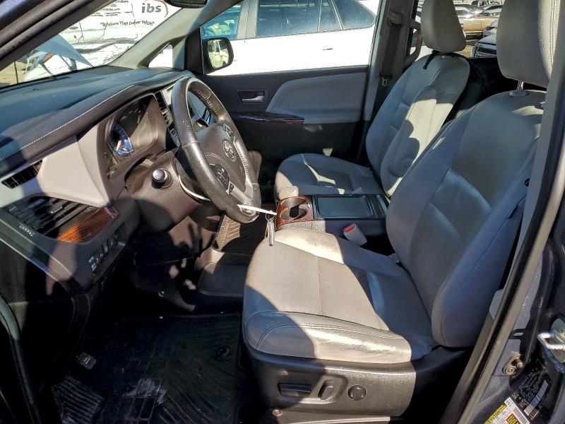 Photo 7 from auction – 2015 TOYOTA SIENNA XLE with VIN 5TDDK3DC7FS094546