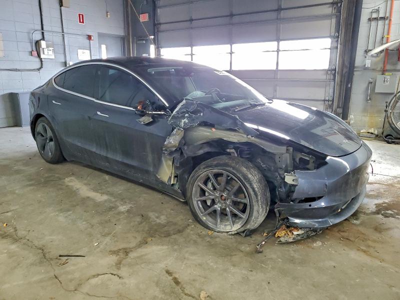 Photo 4 from auction – 2018 TESLA MODEL 3 with VIN 5YJ3E1EB3JF084834