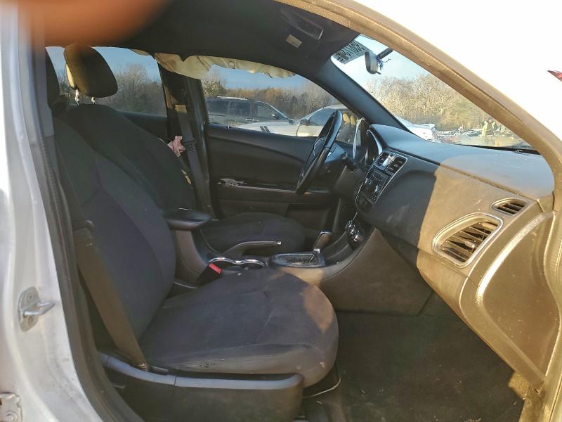Photo 7 from auction – 2013 CHRYSLER 200 with VIN 1C3CCBBB5DN729221