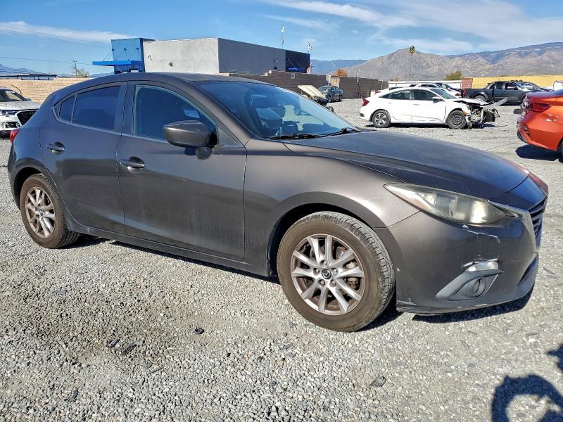 Photo 4 from auction – 2016 MAZDA 3 with VIN JM1BM1L74G1332829