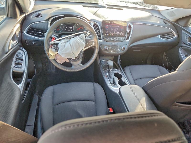 Photo 8 from auction – 2021 CHEVROLET MALIBU LT with VIN 1G1ZD5ST4MF073335
