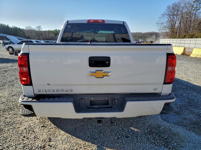 Photo 6 from auction – 2018 CHEVROLET SILVERADO with VIN 3GCUKREC2JG210275