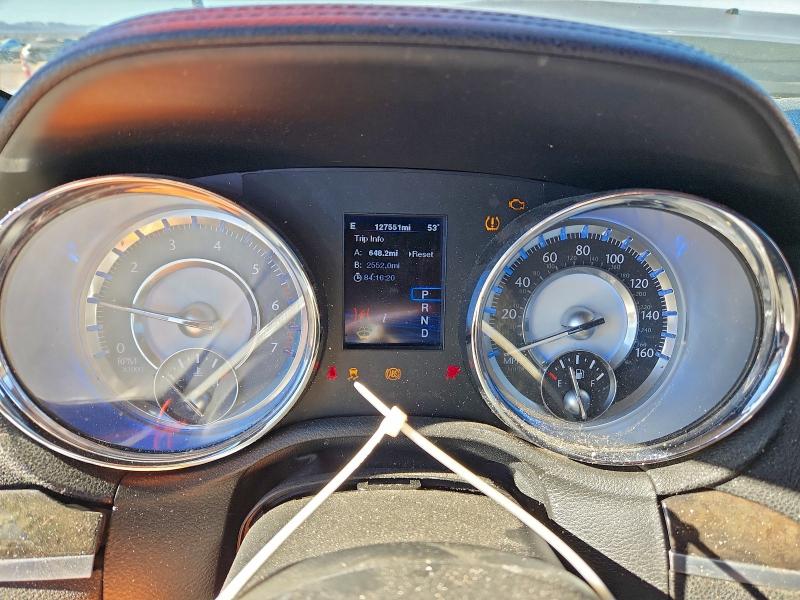 Photo 9 from auction – 2012 CHRYSLER 300C with VIN 2C3CCAET1CH249795