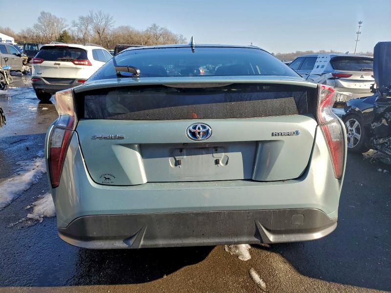Photo 6 from auction – 2016 TOYOTA PRIUS with VIN JTDKARFU2G3502683