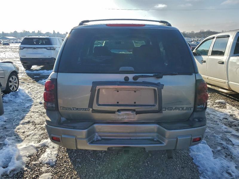 Photo 6 from auction – 2002 CHEVROLET TRAILBLAZE with VIN 1GNDS13S822247618