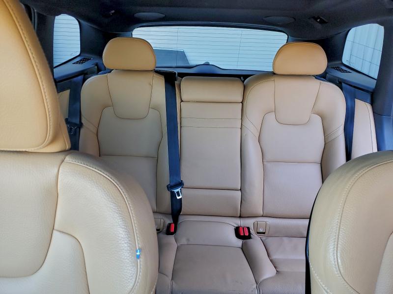 Photo 10 from auction – 2019 VOLVO XC60 T5 MO with VIN LYV102DK5KB224737