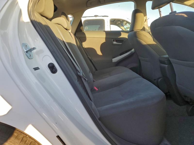 Photo 10 from auction – 2011 TOYOTA PRIUS with VIN JTDKN3DU5B5334877