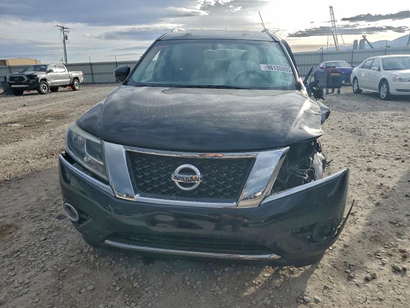 Photo 5 from auction – 2013 NISSAN PATHFINDER with VIN 5N1AR2MMXDC621846