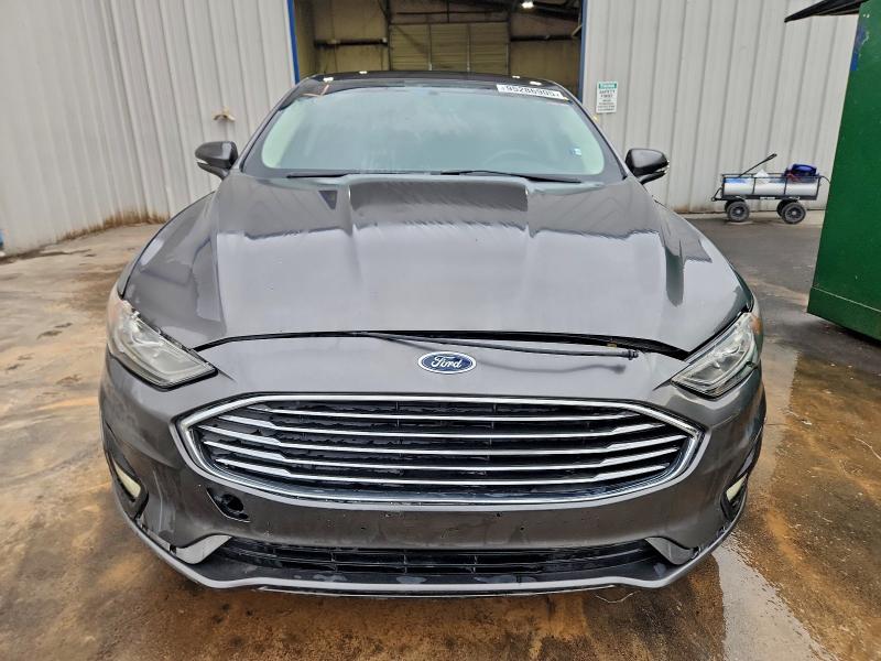 Photo 5 from auction – 2018 FORD FUSION SE with VIN 3FA6P0HD6JR149484