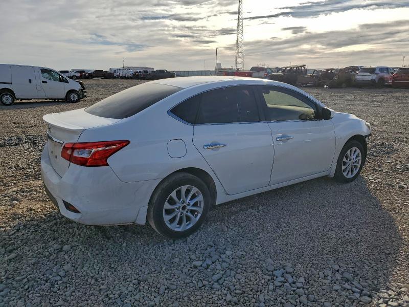 Photo 3 from auction – 2019 NISSAN SENTRA with VIN 3N1AB7AP7KY311570
