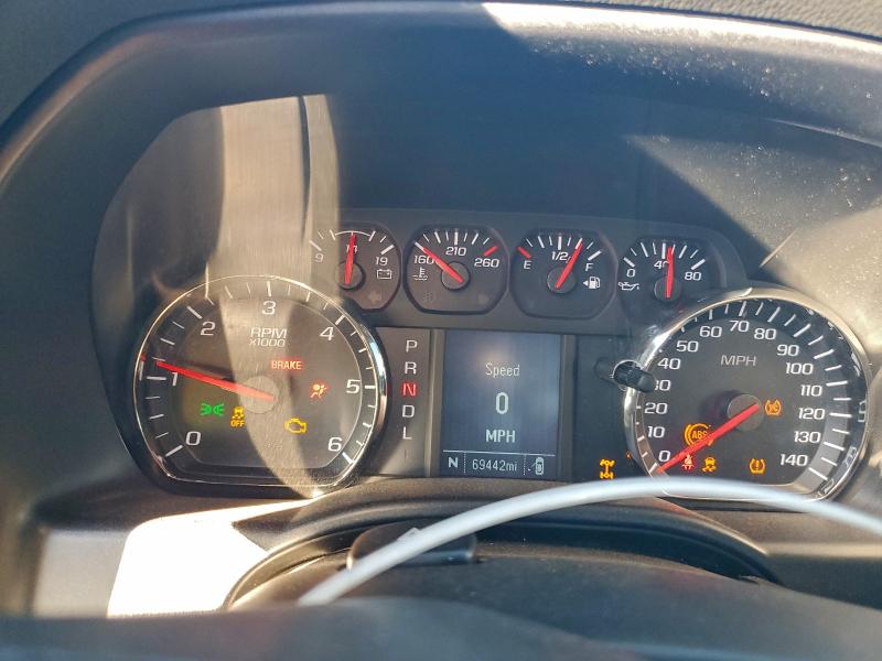 Photo 9 from auction – 2018 CHEVROLET SILVERADO with VIN 3GCUKPEC5JG572167