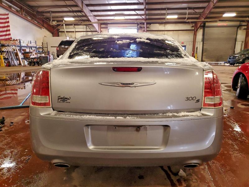 Photo 6 from auction – 2013 CHRYSLER 300 S with VIN 2C3CCABT6DH687511