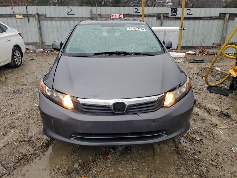 Zdjęcie 5 z aukcji – 2012 HONDA CIVIC LX z VIN 19XFB2F55CE358273