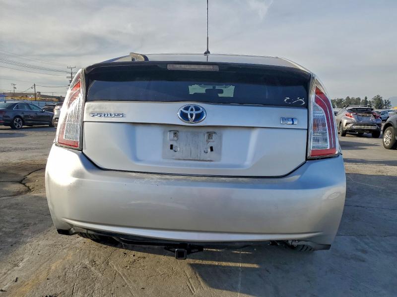 Photo 6 from auction – 2012 TOYOTA PRIUS with VIN JTDKN3DU9C5422882