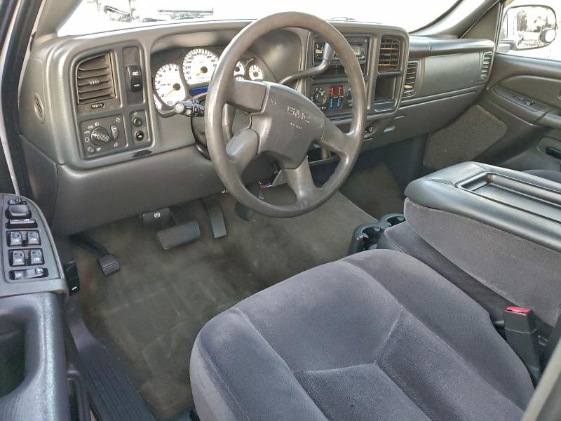 Photo 8 from auction – 2006 GMC NEW SIERRA with VIN 2GTEC13V861261805