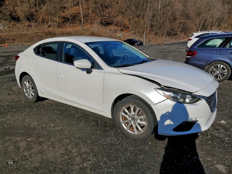 Photo 4 from auction – 2014 MAZDA 3 TOURING with VIN JM1BM1V74E1127666