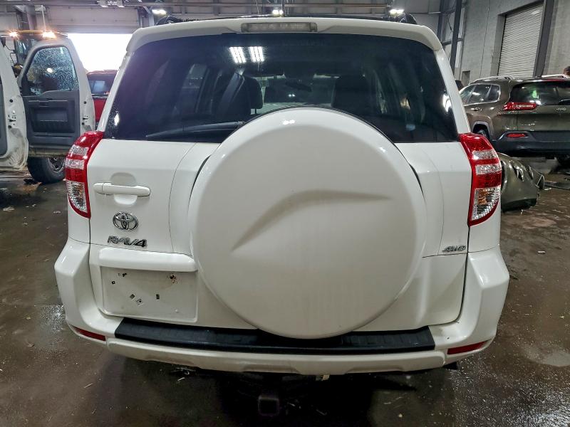 Photo 6 from auction – 2012 TOYOTA RAV4 with VIN 2T3BF4DV3CW265984