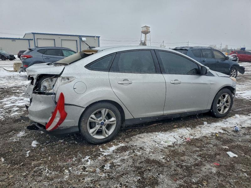 Photo 3 from auction – 2014 FORD FOCUS SE with VIN 1FADP3F22EL240816