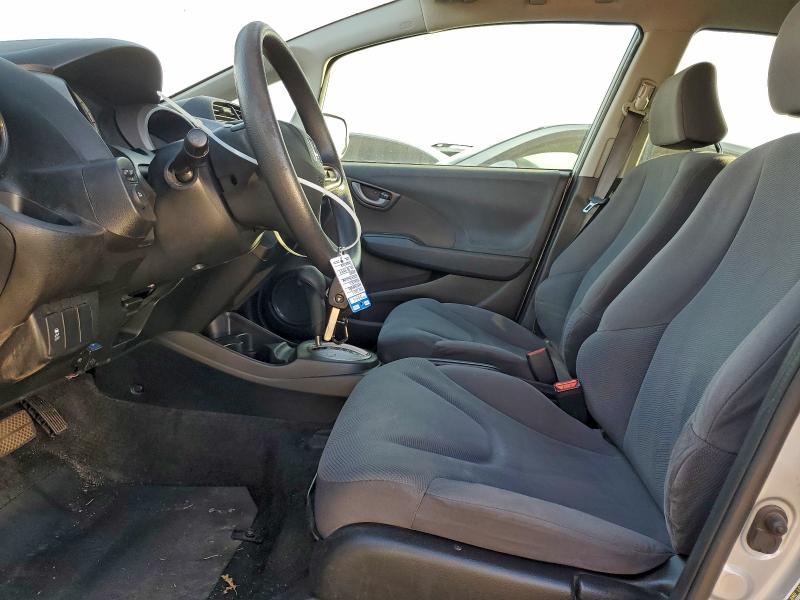 Photo 7 from auction – 2011 HONDA FIT with VIN JHMGE8H34BS004099