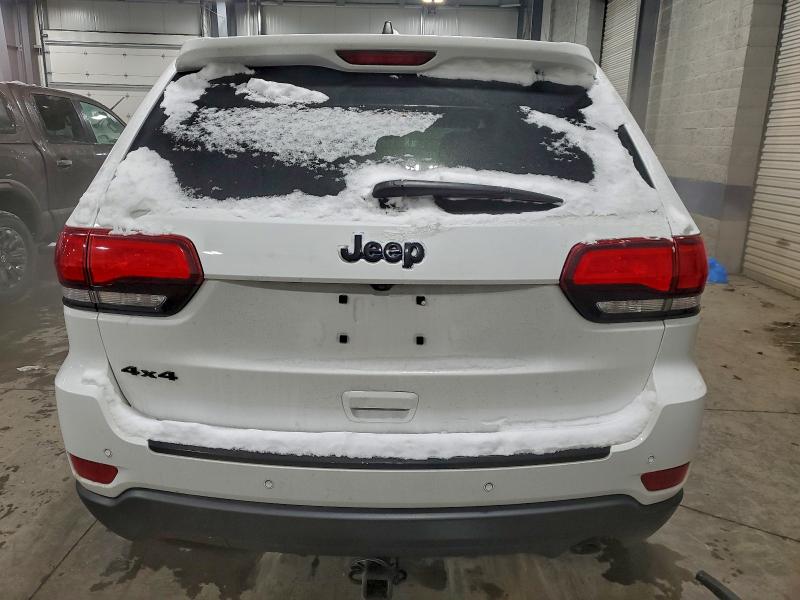 Photo 6 from auction – 2018 JEEP GRAND CHER with VIN 1C4RJFAG2JC406283