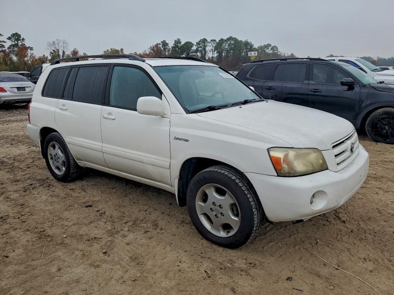 Photo 4 from auction – 2004 TOYOTA HIGHLANDER with VIN JTEEP21A140034311