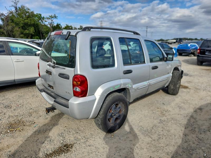 Photo 3 from auction – 2003 JEEP LIBERTY LI with VIN 1J4GL58K73W560893
