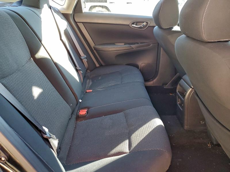Photo 10 from auction – 2019 NISSAN SENTRA S with VIN 3N1AB7AP3KY440681