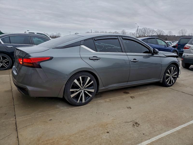 Photo 3 from auction – 2019 NISSAN ALTIMA SR with VIN 1N4BL4CVXKC165429