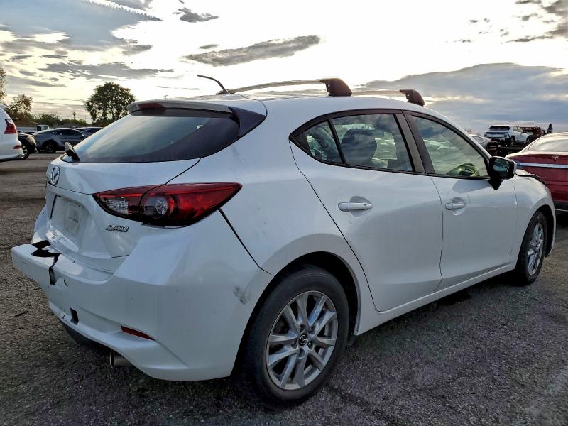 Photo 3 from auction – 2018 MAZDA 3 SPORT with VIN 3MZBN1K76JM179229
