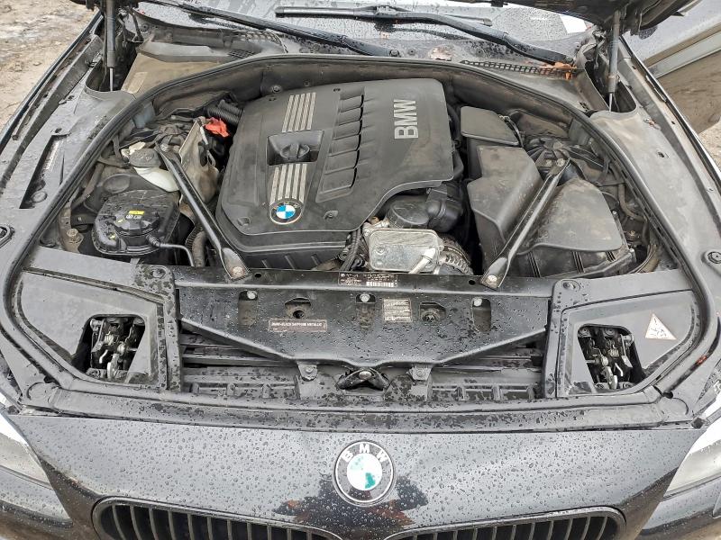 Photo 11 from auction – 2011 BMW 528 I with VIN WBAFR1C51BC747909