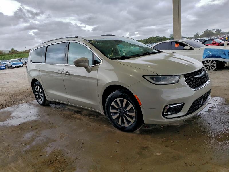Photo 4 from auction – 2021 CHRYSLER PACIFICA H with VIN 2C4RC1L71MR585924