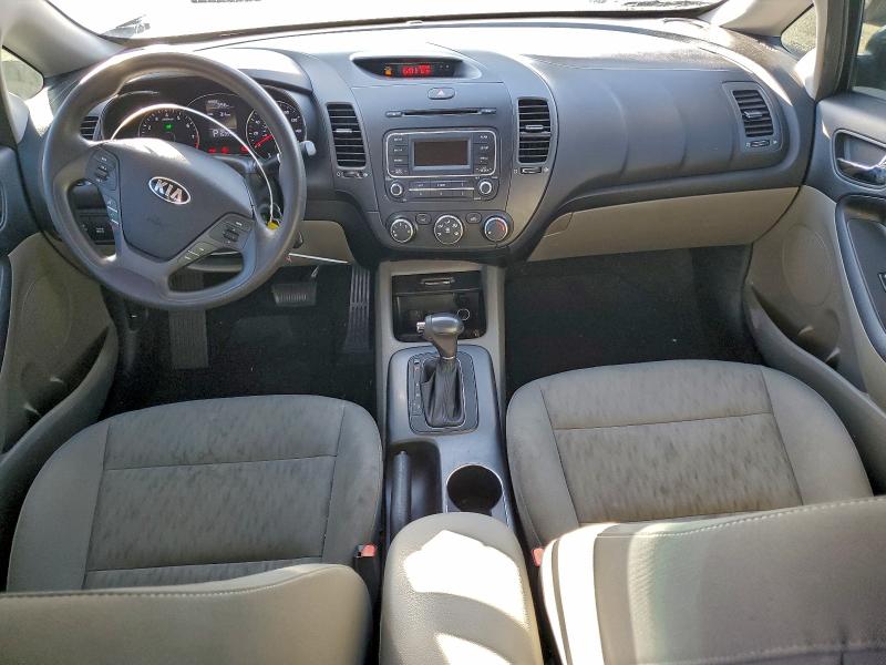 Photo 8 from auction – 2015 KIA FORTE LX with VIN KNAFK4A66F5421275