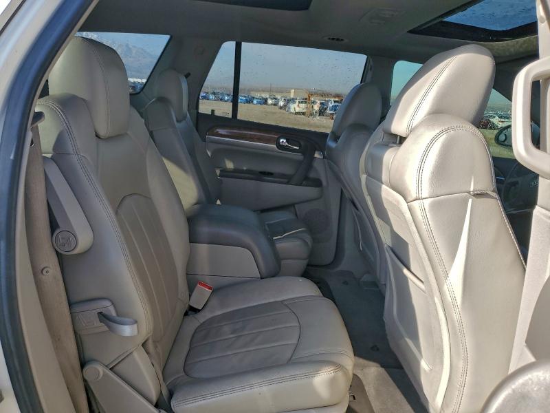 Photo 10 from auction – 2009 BUICK ENCLAVE CX with VIN 5GAEV23D09J220359