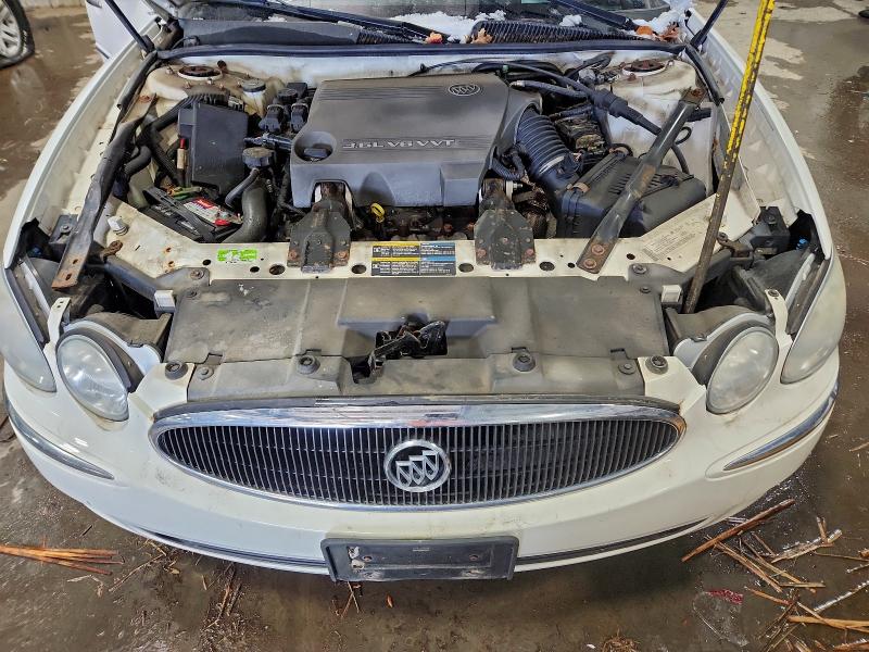 Zdjęcie 11 z aukcji – 2006 BUICK LACROSSE C z VIN 2G4WE587861143653