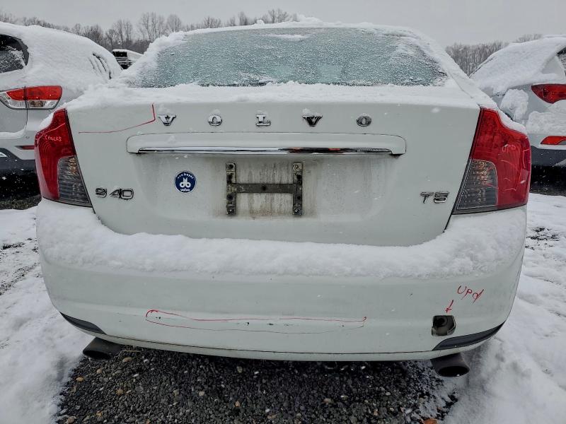 Photo 6 from auction – 2011 VOLVO S40 T5 with VIN YV1672MS5B2546744