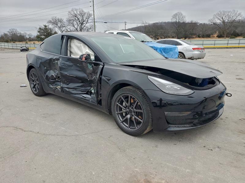 Photo 4 from auction – 2018 TESLA MODEL 3 with VIN 5YJ3E1EB6JF113145