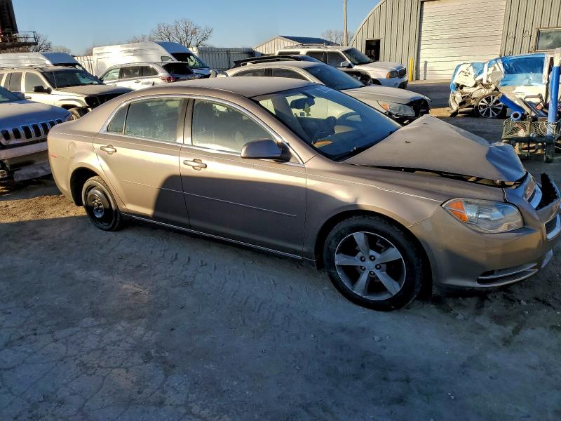 Photo 4 from auction – 2011 CHEVROLET MALIBU with VIN 1G1ZC5E1XBF327124