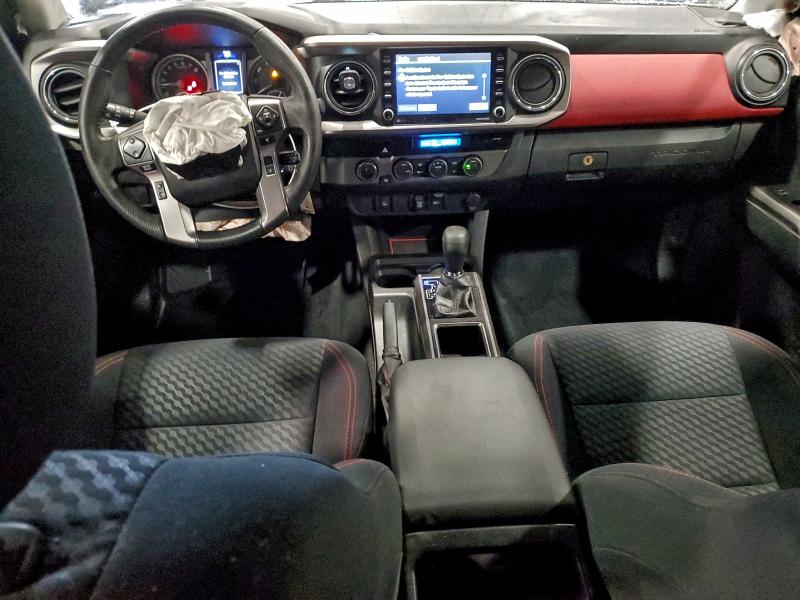 Photo 8 from auction – 2022 TOYOTA TACOMA DOU with VIN 3TYDZ5BN8NT010202