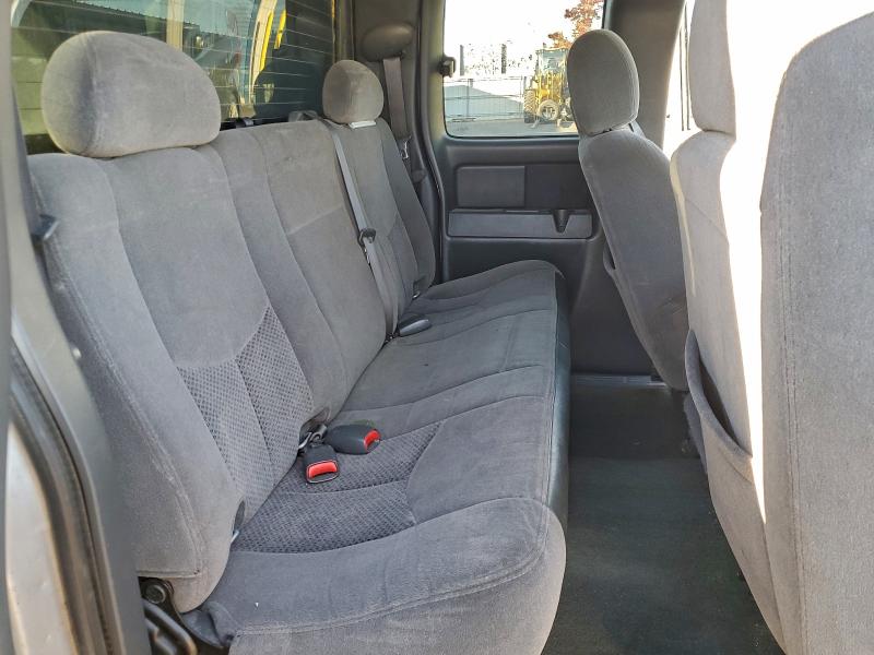 Photo 10 from auction – 2007 CHEVROLET SILVERADO with VIN 1GCEC19V37Z154869
