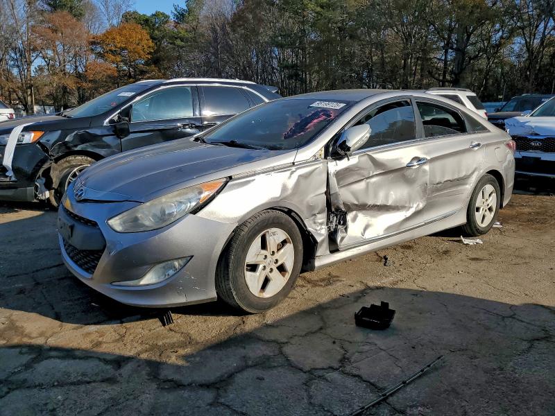 HYUNDAI SONATA HYB 2012 z numerem VIN KMHEC4A43CA037804 - Zdjęcie z aukcji