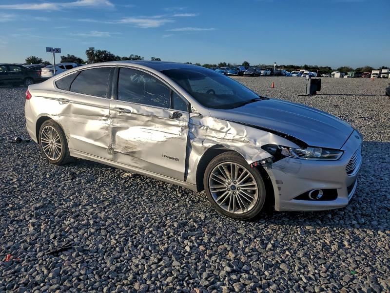 Photo 4 from auction – 2013 FORD FUSION SE with VIN 3FA6P0LU6DR338390