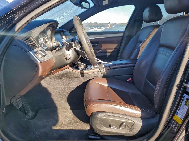 Photo 7 from auction – 2016 BMW 528 XI with VIN WBA5A7C50GG150319